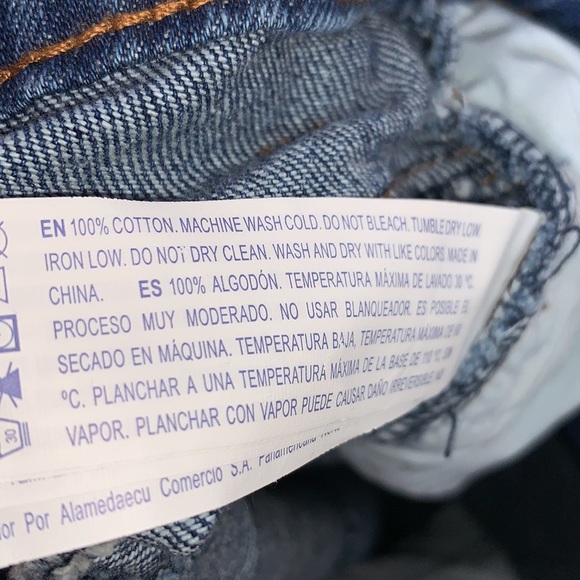 NWT FOREVER 21 Denim Blue Ripped Raw Hem Skirt - Picture 6 of 8